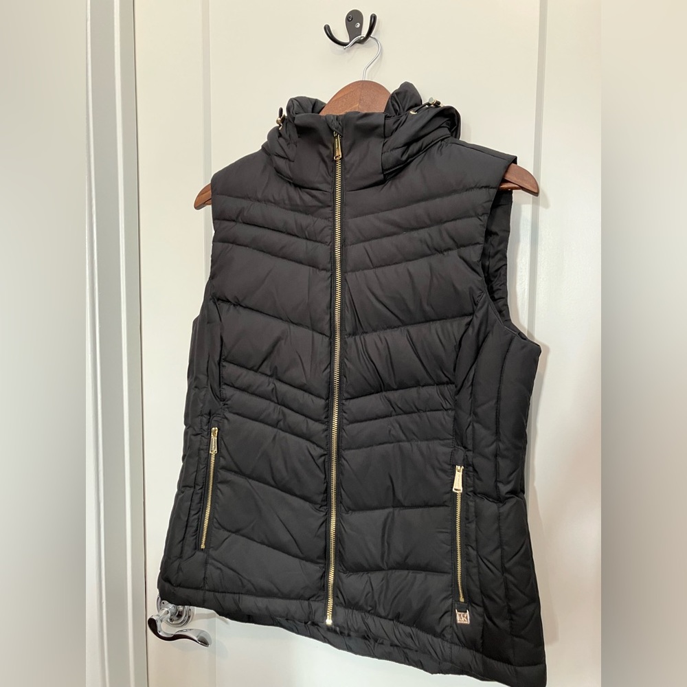 Michael Kors Black Puffer Vest. Size M